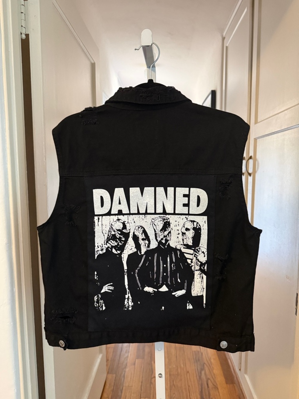 Custom Almost Famous Black Sleeveless 'DAMNED' Graphic Patch Vest XL